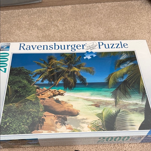 Ravensburger Other - Ravensburger Tropical Paradise Puzzle with Green and Blue